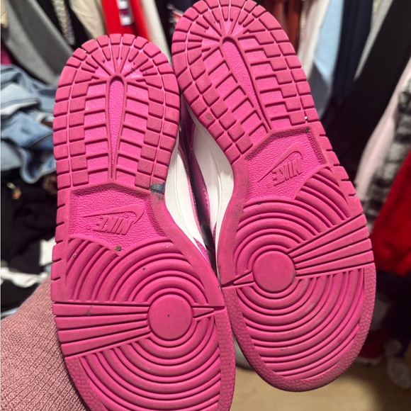Pink Nike Dunks - Picture 4 of 4
